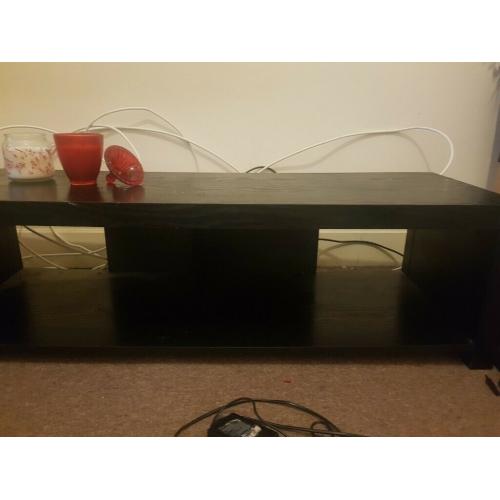 sturdy TV table stand