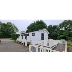 TOILET BLOCK FOR SALE 41X14 ALL ELECTRIC FREE UK DELIVERY