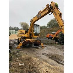 LIEBHERR 902 WHEEL EXCUVATOR DIGGER