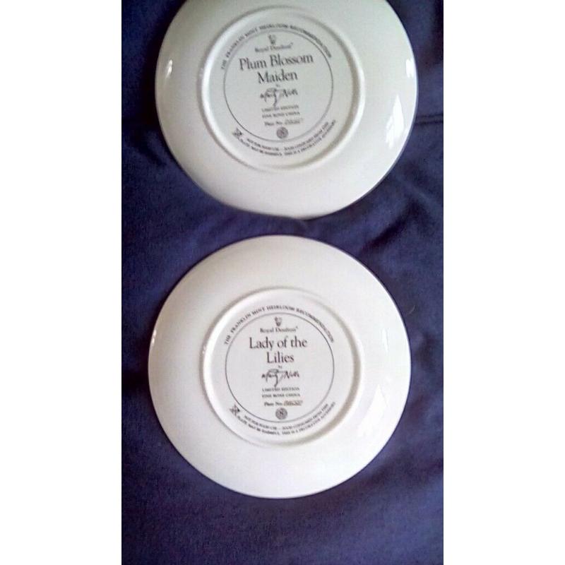 2 Chinese Plates