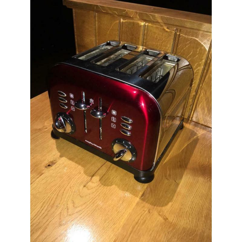 Morphy Richards toaster 4 slice chrome and metallic red