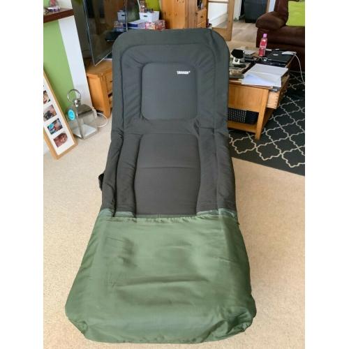 Badger Fishing Chair Bed in vgc