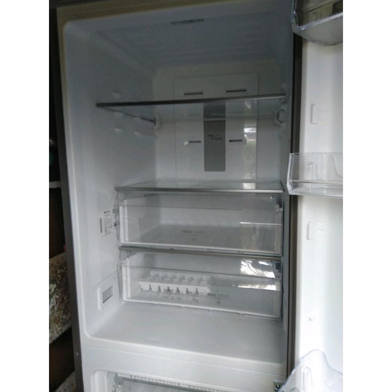 Fridge freezer