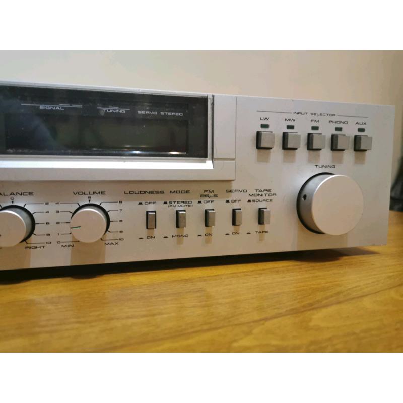 Akai AA-R21L stereo receiver