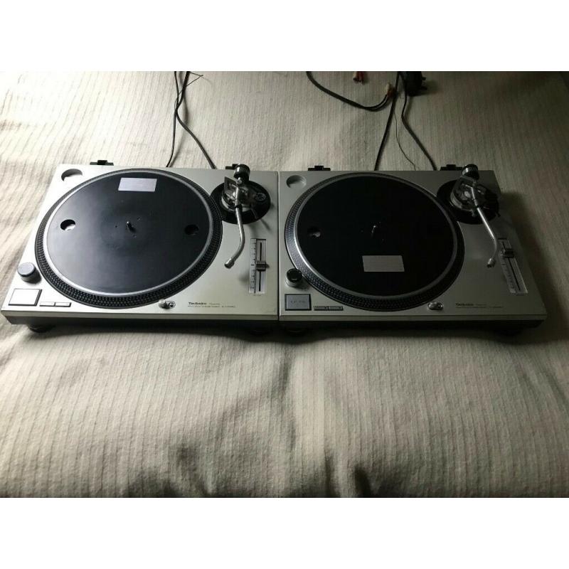 2 x Technics SL-1200MK2 Turntables + Lids - Rare DJ Deck - 1200 - 1210