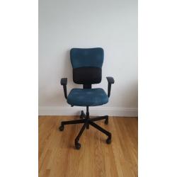 Steelcase Office/Computer chair