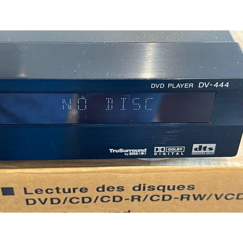 Panasonic DV-444-K DVD/CD Player
