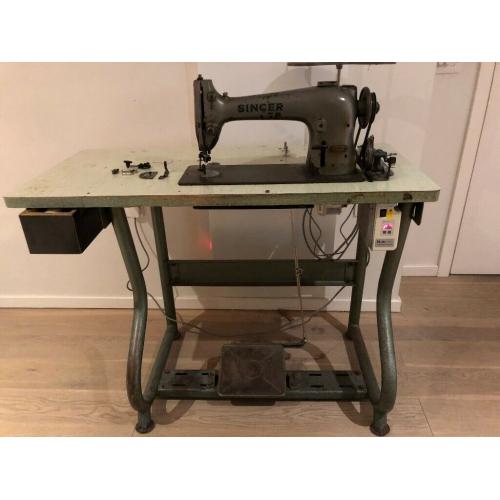 Singer Industrial Sewing Machine