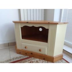 TV Corner Unit