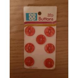 Pink Buttons - New