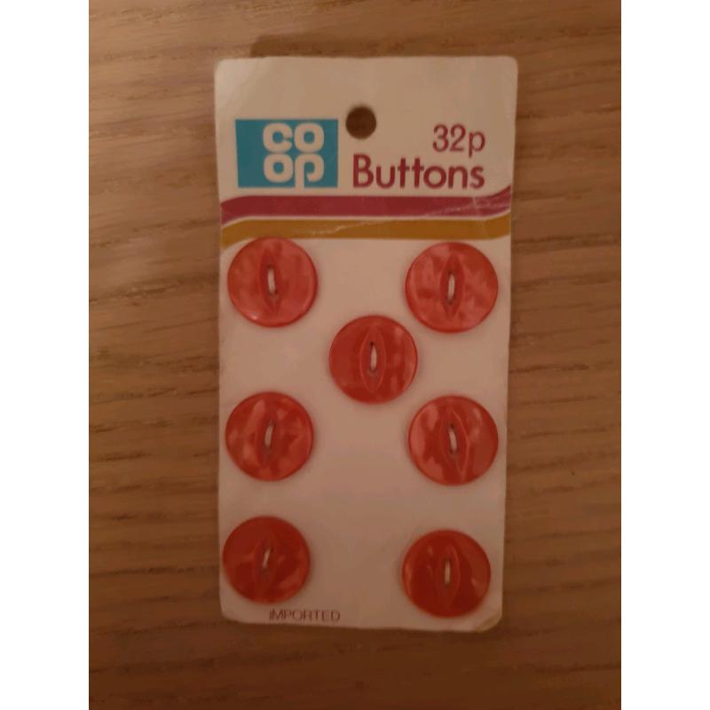 Pink Buttons - New