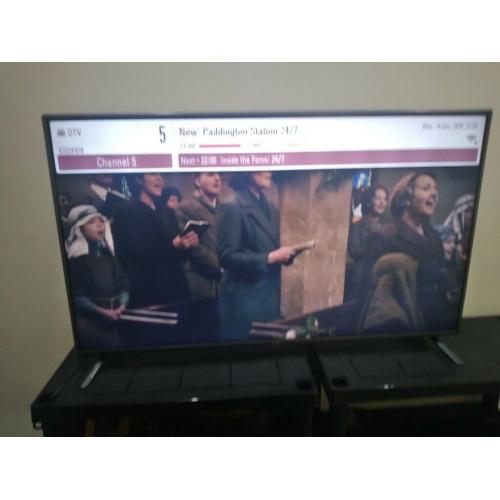 55 LG LED TV FULL HD WITH BUILT IN FREEVIEW
