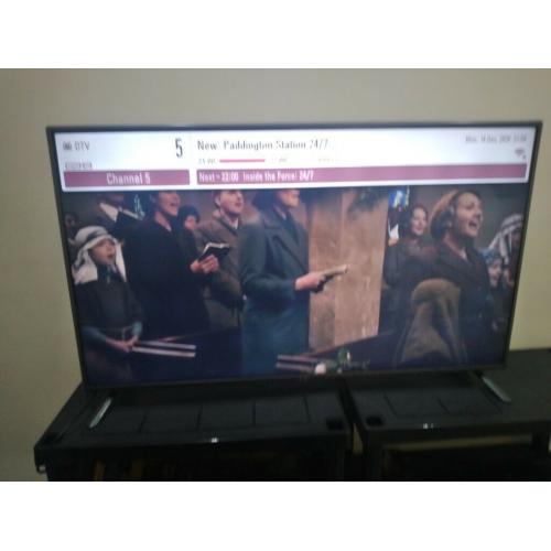 55" LG LED TV FULL HD WITH BUILT IN FREEVIEW