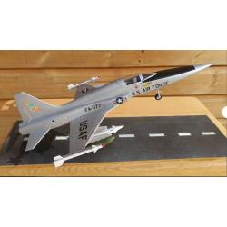 F -5A FREEDOM FIGHTER MODEL AIRCRAFT (ideal xmas pressie)