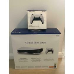 PlayStation 5 Disc Version and Extra Controller
