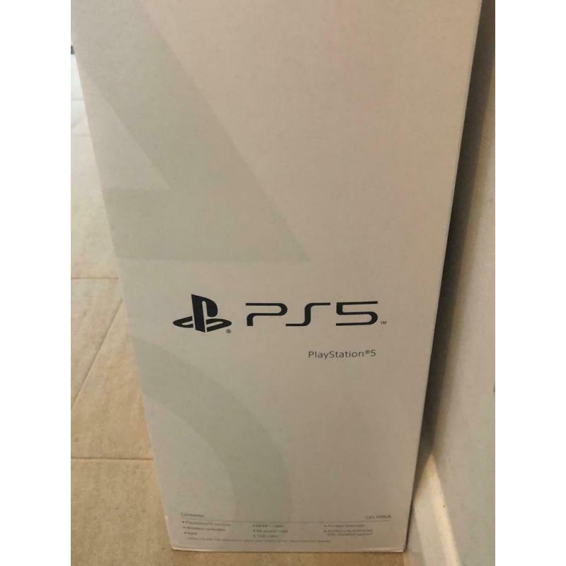 PlayStation 5 Disc Version and Extra Controller