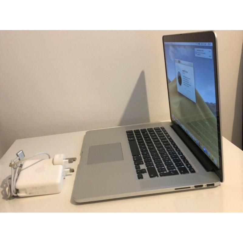 Macbook Pro 15-inch Early 2013 Intel Core i7, 2.4 GHz , capacity 250 GB, Memory 8 GB