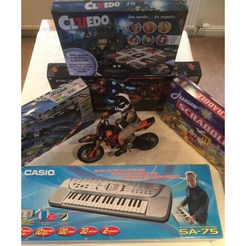 Assortment of Games & Toys - Perfect Christmas Gifts. Some Brand New & Others in Pristine Condition.