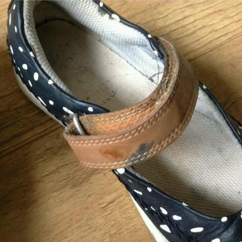 Clark's 3f girls shoes